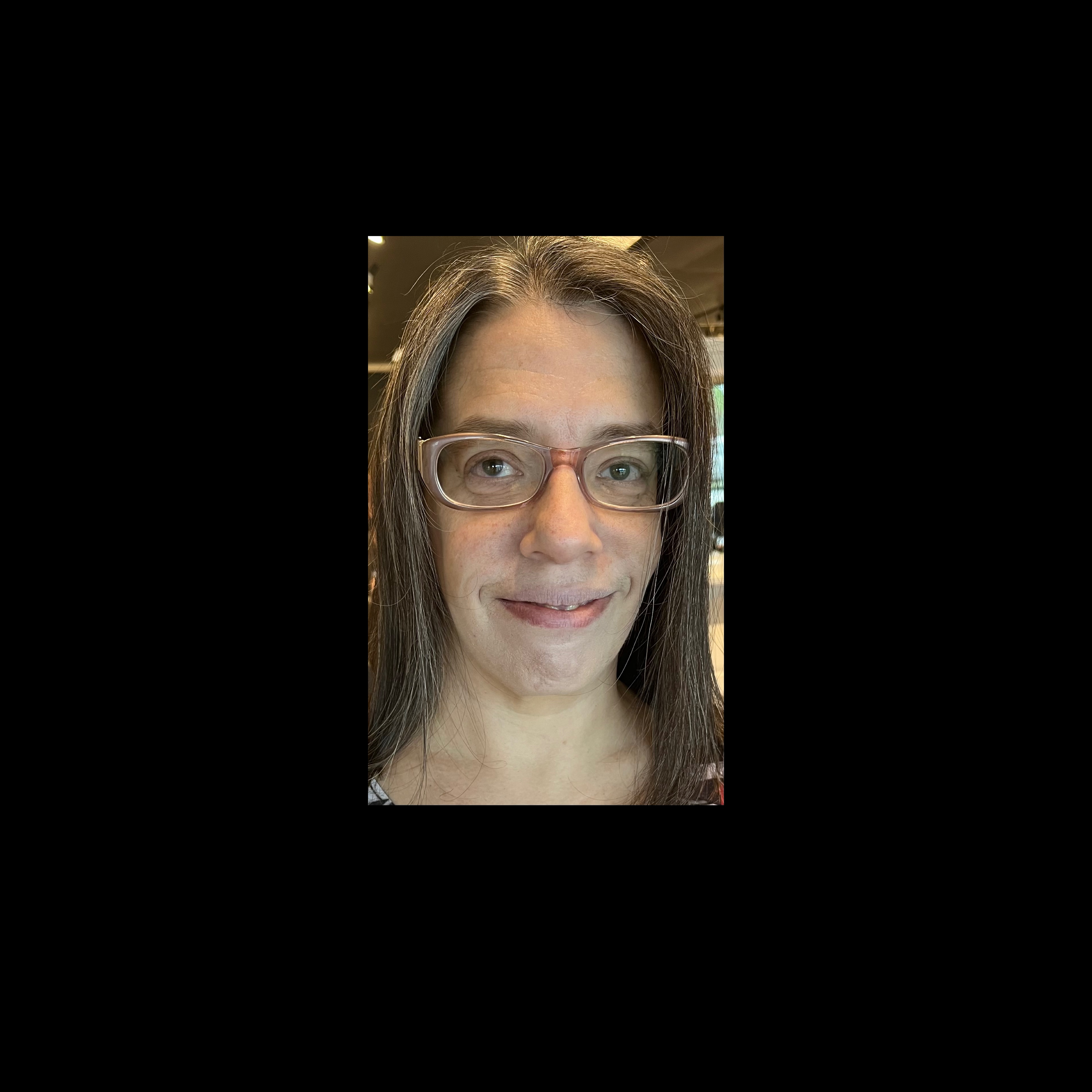 tracey.creates1@gmail.com